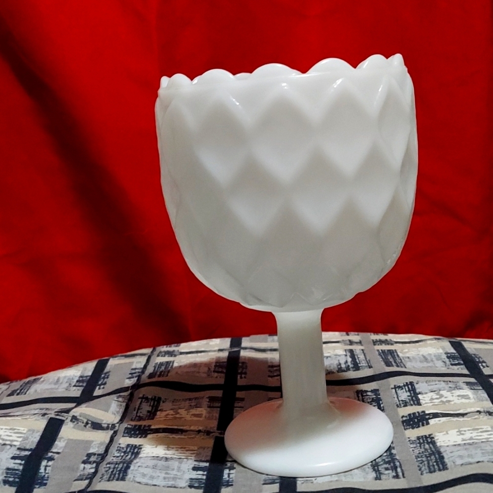 Water goblet